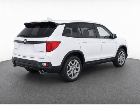 Used 2024 Honda Passport EX-L image 4