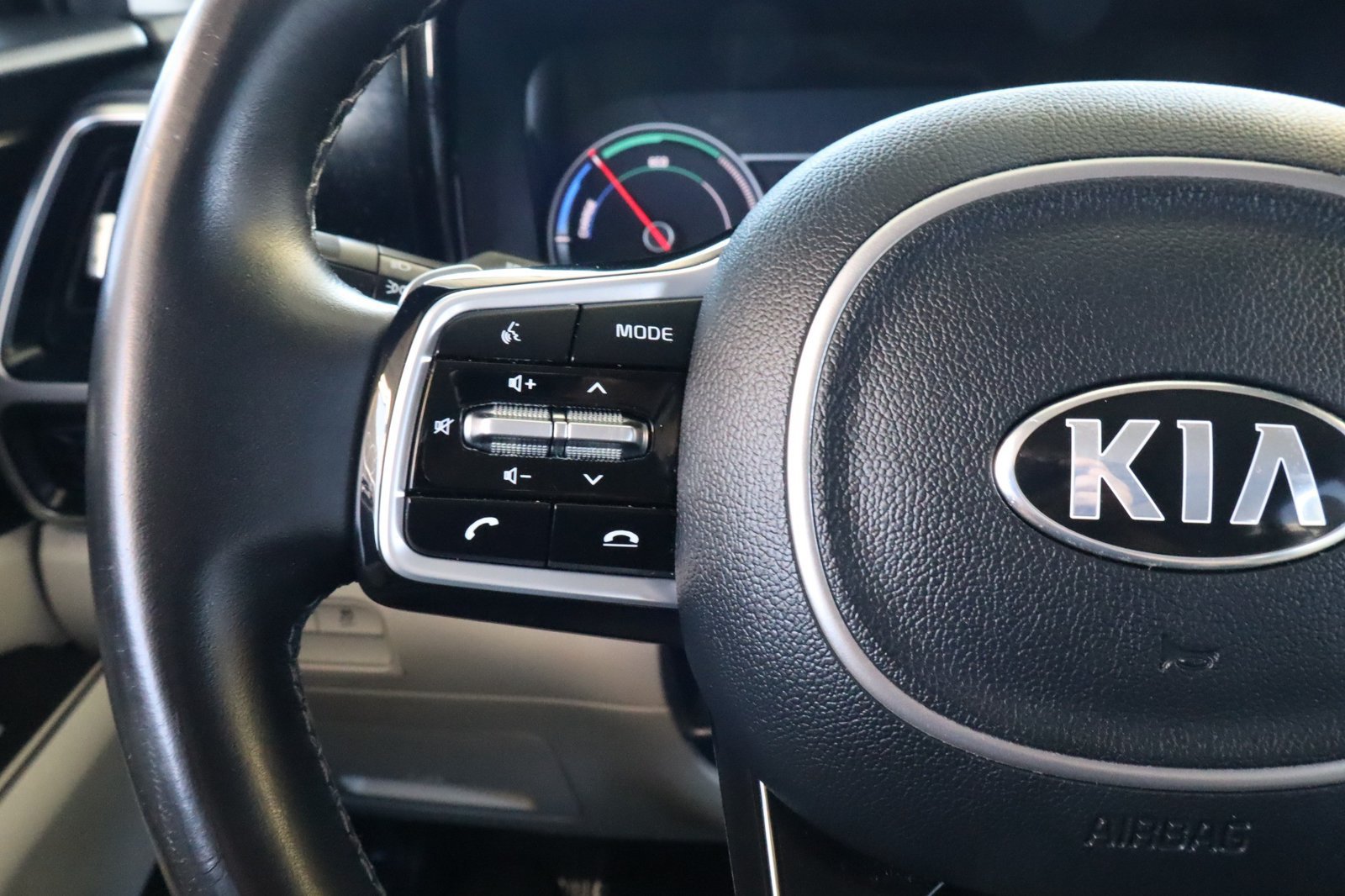 Used 2021 Kia Sorento S FWD image 24