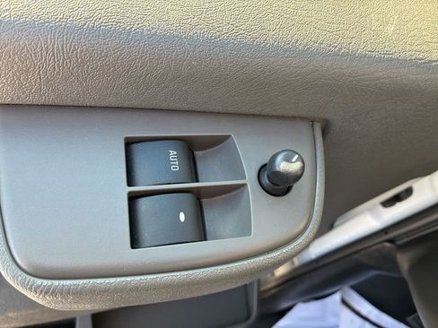 Used 2024 Chevrolet Express 2500 w/ Driver Convenience Package image 16