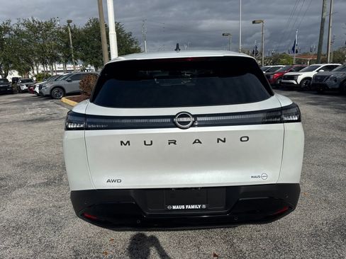 Certified 2025 Nissan Murano SV image 6