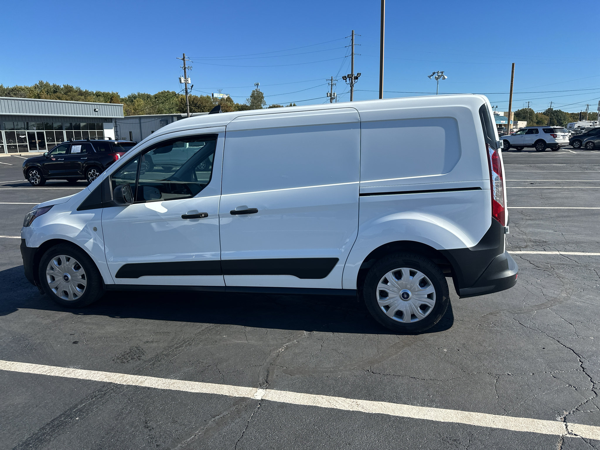 Used 2023 Ford Transit Connect XL FWD image 9