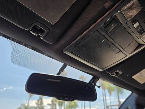 Used 2017 Toyota Tacoma TRD Sport w/ Tow Package image 43