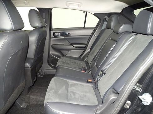 Used 2024 Mitsubishi Eclipse Cross SE image 13