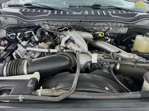 Used 2020 Ford F250 Lariat w/ Tremor Off-Road Package image 32