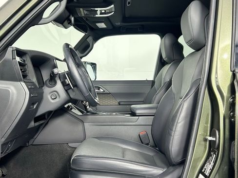 Used 2024 Lexus GX 550 w/ Accessory Package (2T) AWD/4WD image 36
