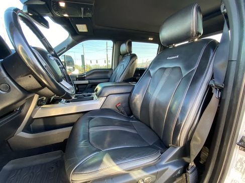Used 2020 Ford F350 Platinum image 11