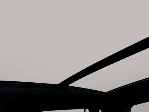 New 2026 Volkswagen Tiguan SE R-Line image 8