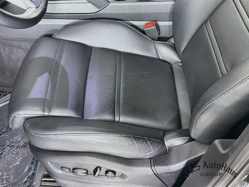 Used 2023 Porsche Cayenne AWD/4WD image 24