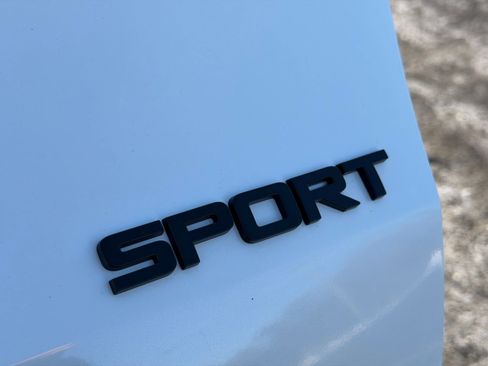 Used 2025 Honda HR-V Sport image 28