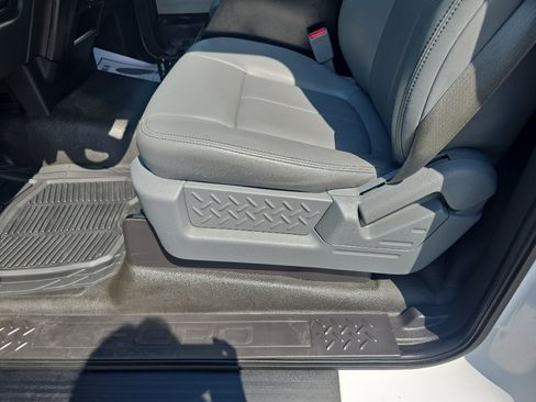 Used 2014 Ford F150 XL w/ Equipment Group 101A Mid RWD image 15