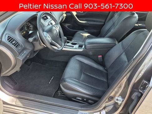Used 2015 Nissan Altima 3.5 SL FWD image 18