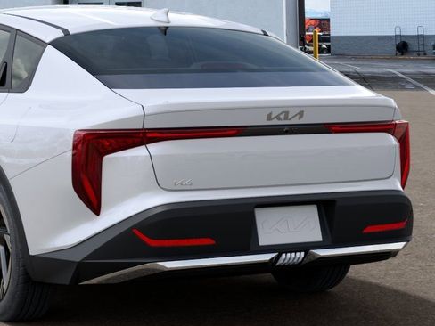 New 2026 Kia K4 EX FWD image 13