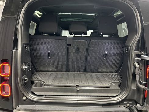 Used 2023 Land Rover Defender 90 X image 22