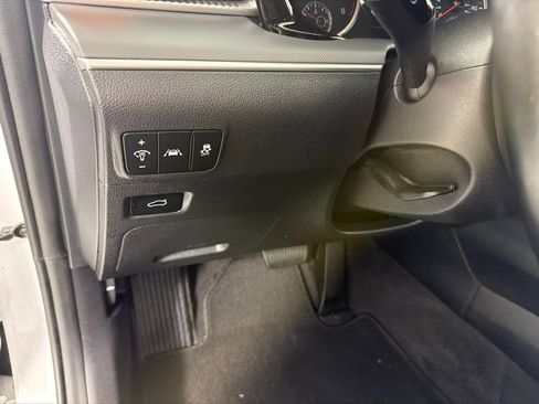 Used 2022 Kia K5 GT-Line w/ GT-Line Awd Premium Package image 13