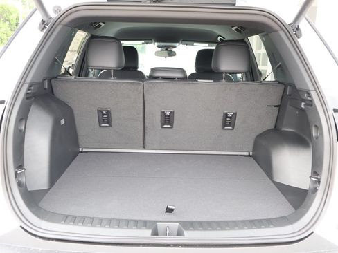 New 2027 Chevrolet Equinox LT w/ Convenience Package II AWD/4WD image 28