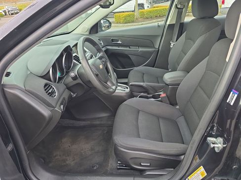 Certified 2015 Chevrolet Cruze LT image 20