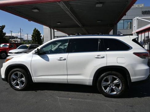 Used 2015 Toyota Highlander Limited image 8