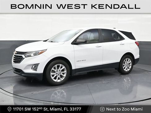 Used 2020 Chevrolet Equinox LS FWD image 1