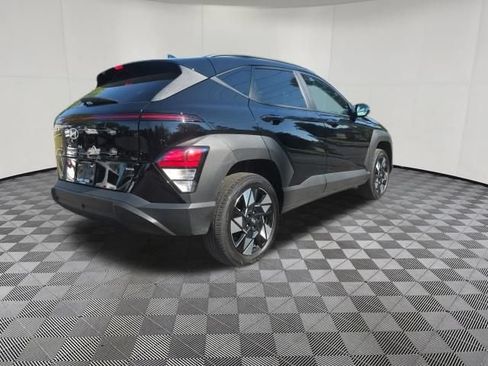 Used 2024 Hyundai Kona SEL AWD/4WD image 9