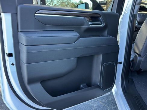 New 2026 Chevrolet Silverado 2500 LT w/ Trail Boss Package image 15