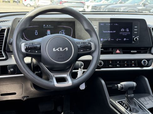 Used 2023 Kia Sportage LX FWD image 23