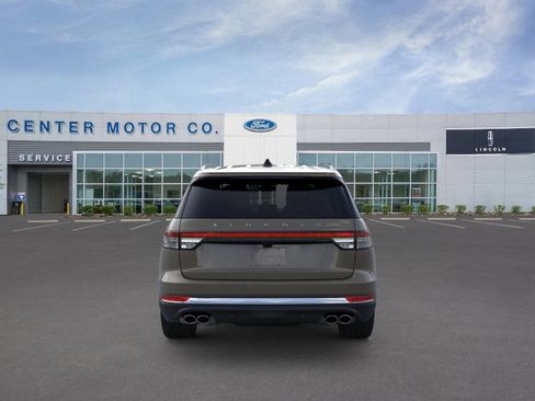 New 2026 Lincoln Aviator Reserve image 5