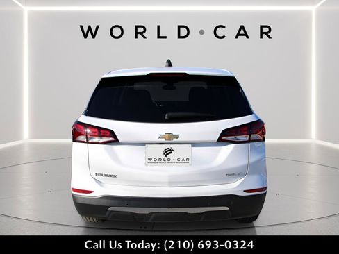 Used 2024 Chevrolet Equinox LT image 6