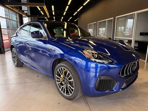 Used 2024 Maserati Grecale GT AWD/4WD image 5