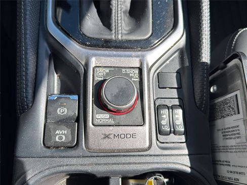 Used 2022 Subaru Forester Touring AWD/4WD image 23