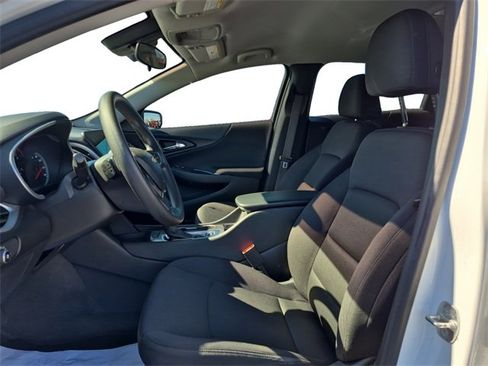 Used 2024 Chevrolet Malibu LS image 9