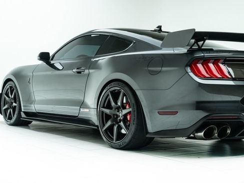 Used 2020 Ford Mustang Shelby GT500 w/ Carbon Fiber Track Pack RWD image 20
