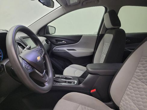 Used 2018 Chevrolet Equinox LS FWD image 17