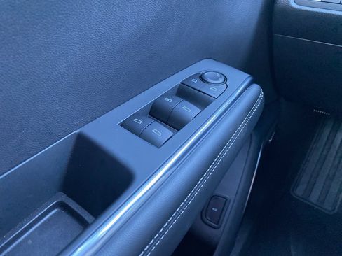 New 2025 GMC Acadia Elevation w/ Elevation Premium Package image 36