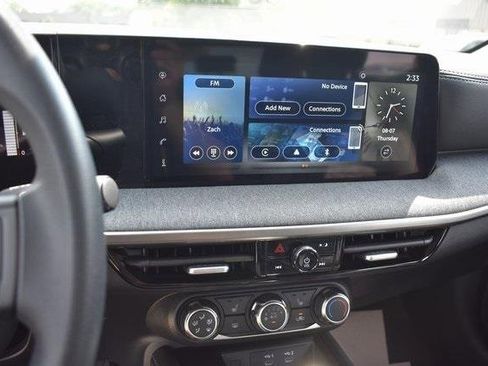 New 2025 Nissan Kicks SV w/ SV Premium Package image 21