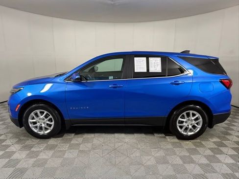 Used 2024 Chevrolet Equinox LT FWD image 3