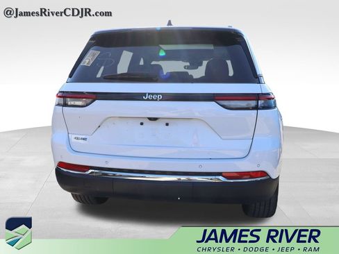 Used 2022 Jeep Grand Cherokee Limited 4xe AWD/4WD image 17