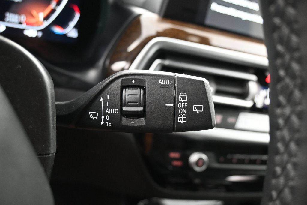 Used 2023 BMW X3 xDrive30i AWD/4WD image 17