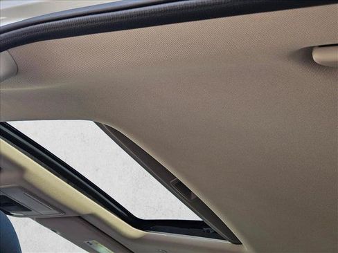 Used 2025 Honda CR-V EX-L image 19