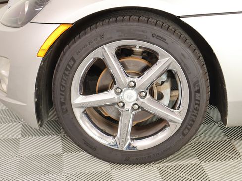 Used 2009 Saturn Sky Red Line RWD image 13