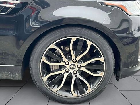 Used 2019 Land Rover Range Rover Sport SE AWD/4WD image 11