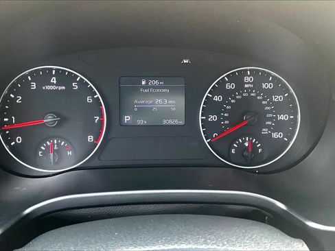 Used 2023 Kia Seltos LX AWD/4WD image 25