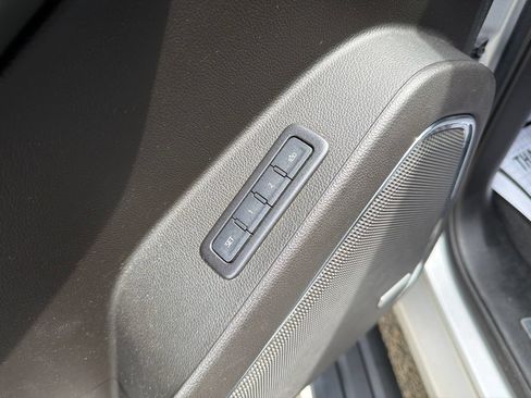 Used 2020 GMC Yukon Denali AWD/4WD image 30
