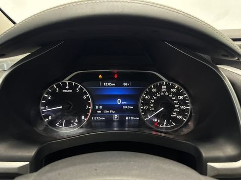 Used 2016 Nissan Murano S FWD image 2