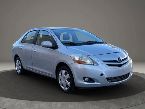Used 2007 Toyota Yaris S image 3