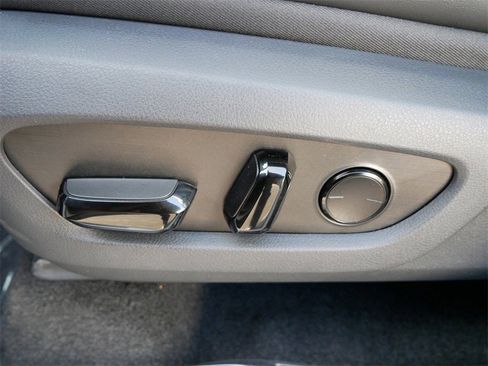 New 2026 Lexus TX 500h AWD image 15