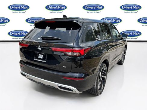 Used 2022 Mitsubishi Outlander SE AWD/4WD image 7