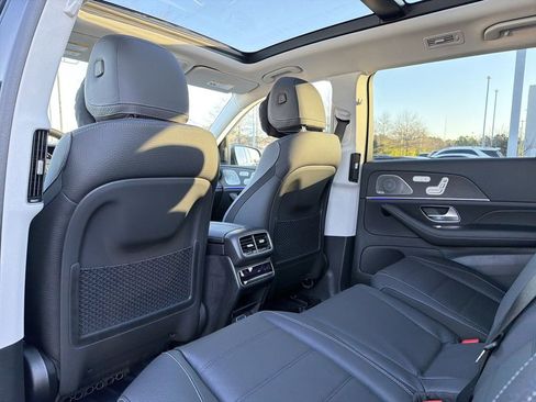 New 2026 Mercedes-Benz GLS 450 4MATIC image 13