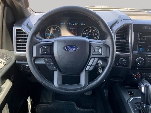 Used 2016 Ford F150 XLT w/ Equipment Group 302A Luxury AWD/4WD image 6