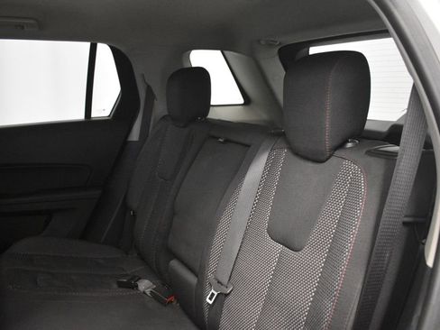 Used 2017 GMC Terrain SLE image 27