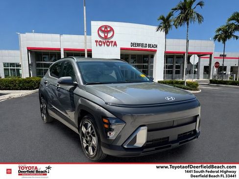 Used 2025 Hyundai Kona SEL FWD image 1